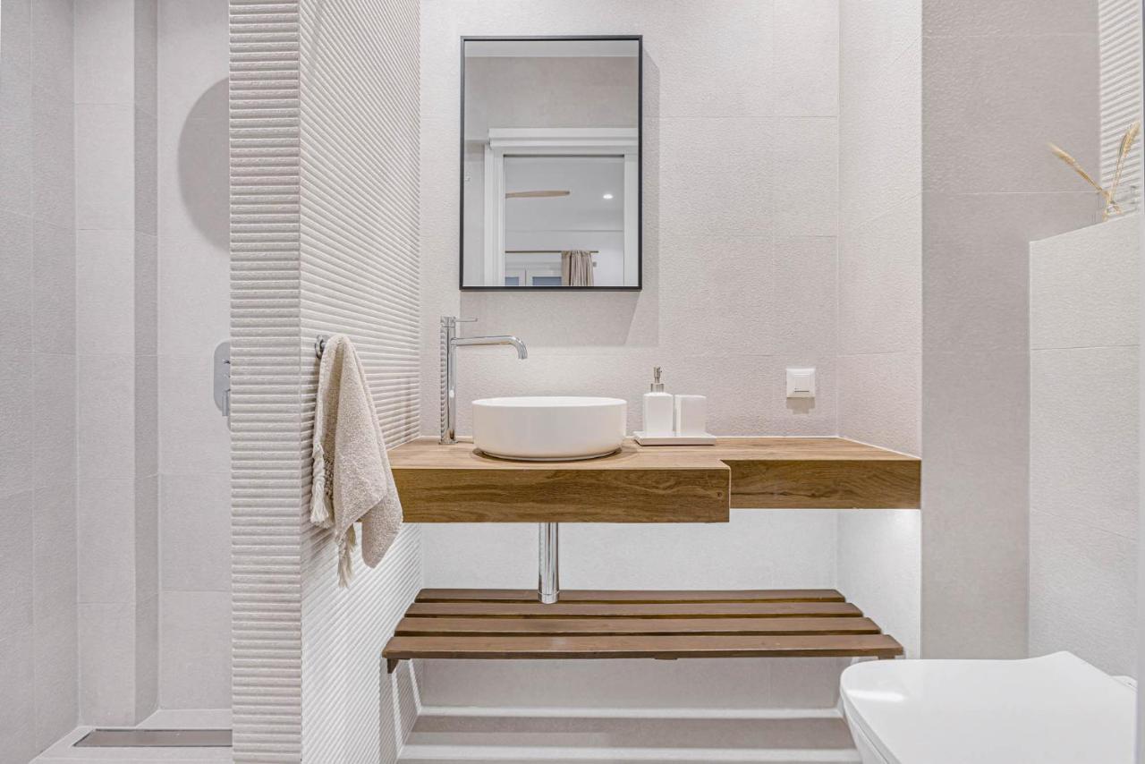 Pearl House - Luxurious New Beach Villa In Spetses Stunning View Ligoneri Exteriör bild